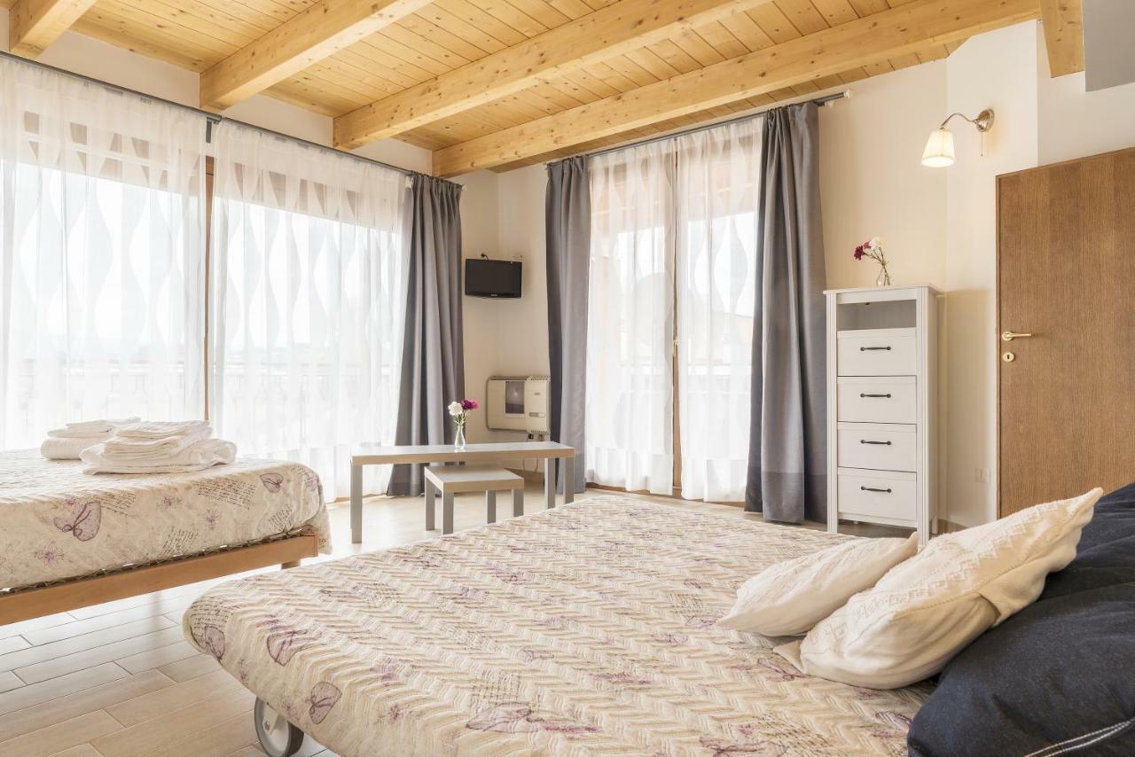 Peperino Attic Flat Daire Ciampino Dış mekan fotoğraf